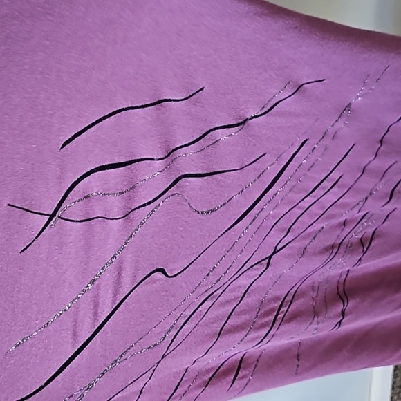 Apt. 9 Purple Short Sleeve Tee with Black and Glitter Silver Design - Picture 5 of 15